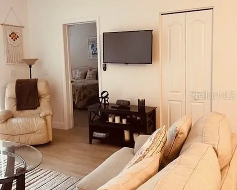 8735 Olde Hickory Avenue Sarasota FL 34238