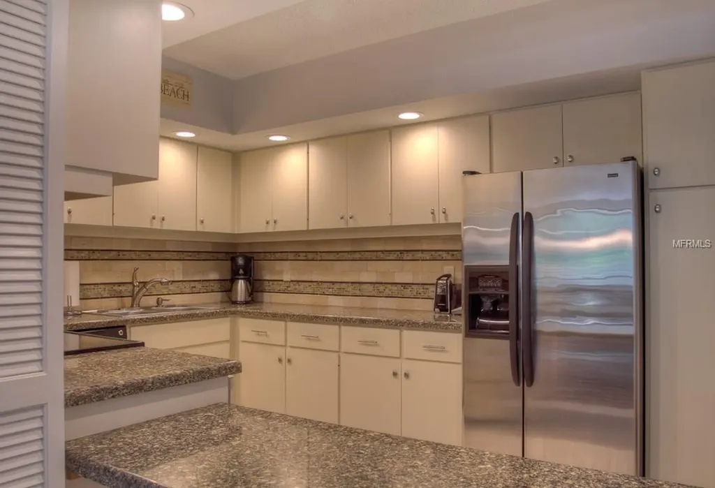1925 Gulf Of Mexico Drive Longboat Key FL 34228