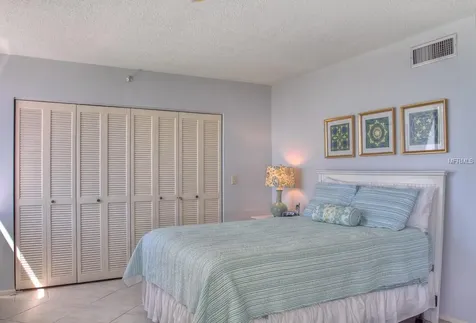 1925 Gulf Of Mexico Drive Longboat Key FL 34228