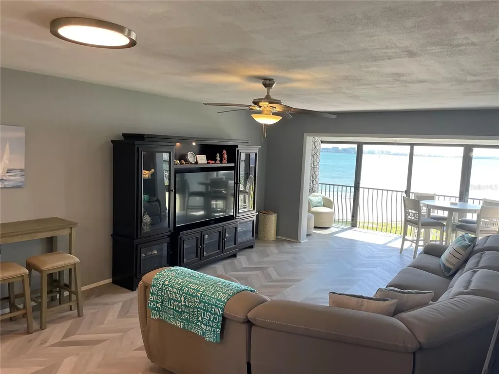 895 S Gulfview Boulevard Clearwater Beach FL 33767
