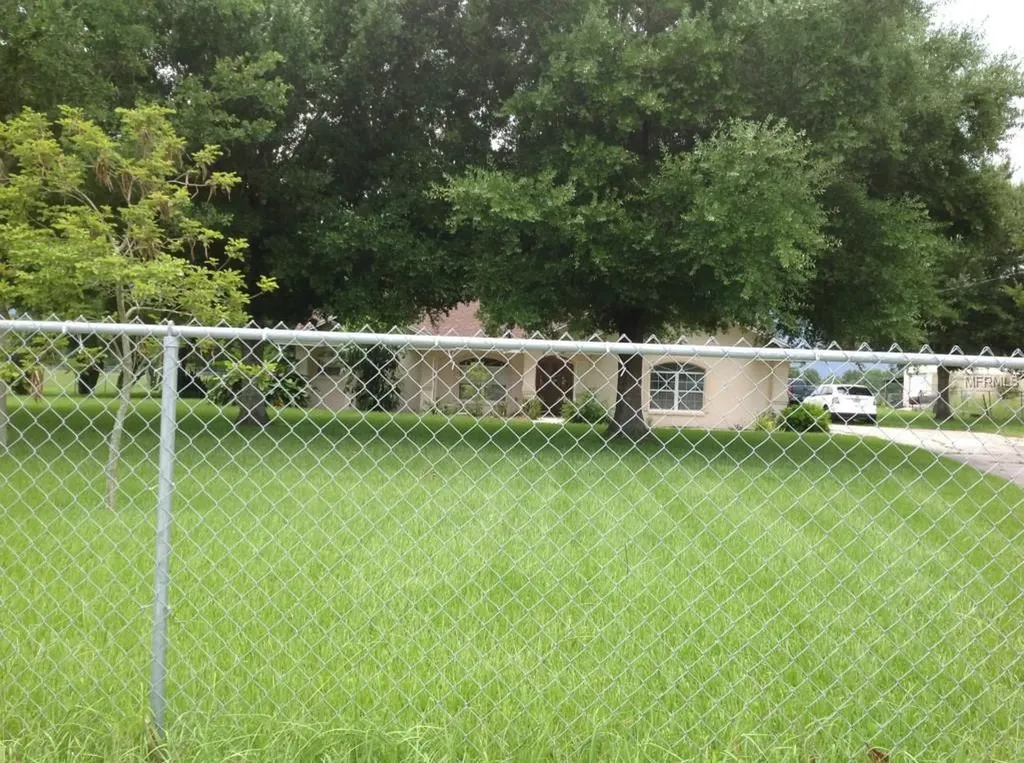 2121 Berkley Road Auburndale FL 33823
