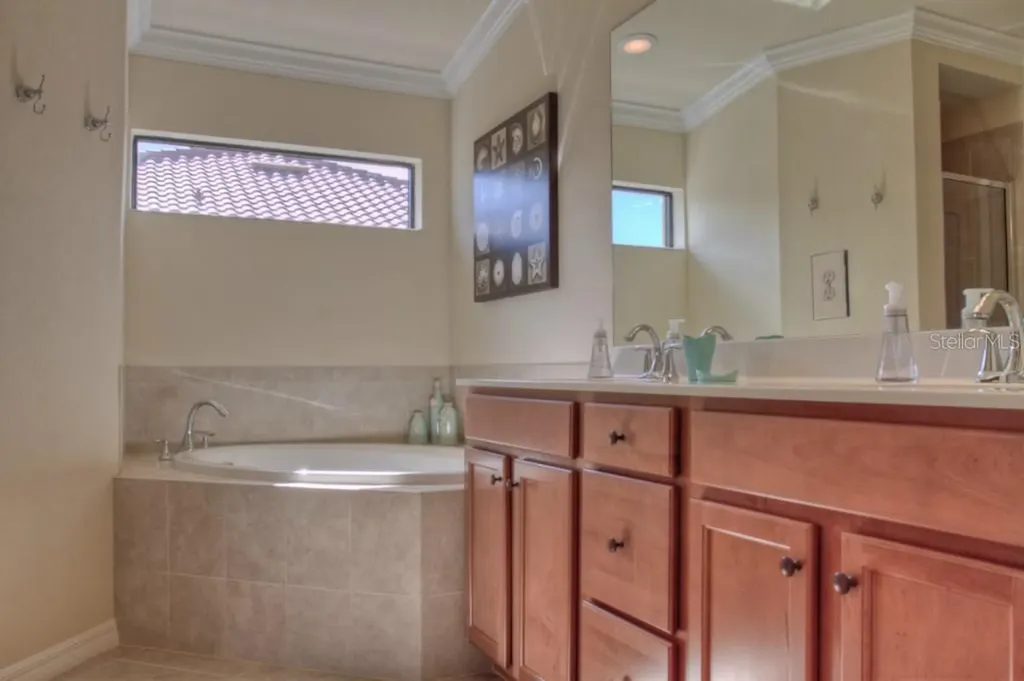 7305 River Hammock Drive Bradenton FL 34212