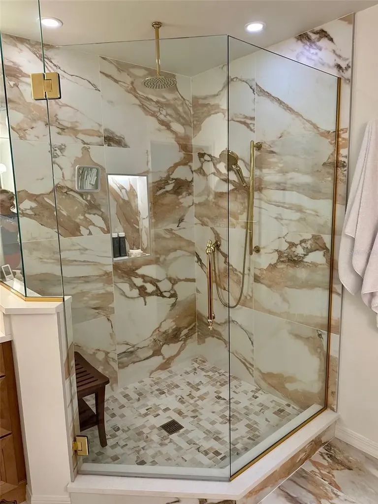 2319 Harbour Oaks Drive Longboat Key FL 34228