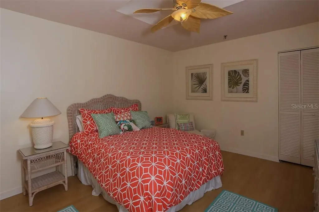 2319 Harbour Oaks Drive Longboat Key FL 34228