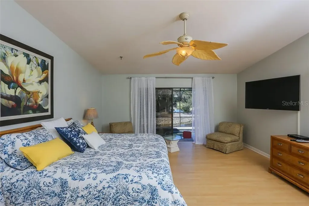 2319 Harbour Oaks Drive Longboat Key FL 34228