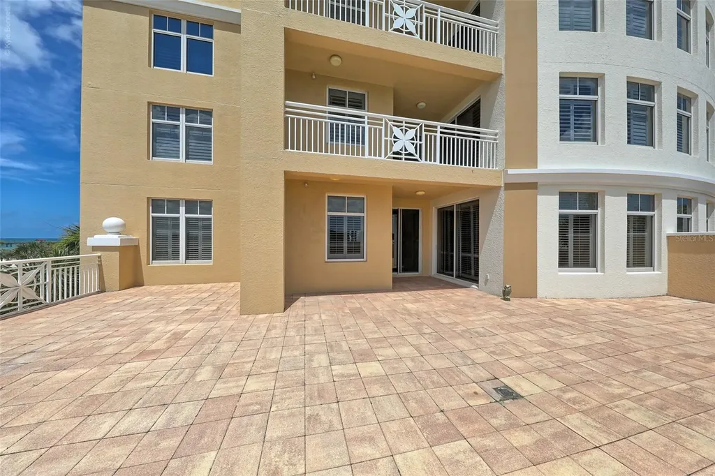 10 Papaya Street Clearwater Beach FL 33767