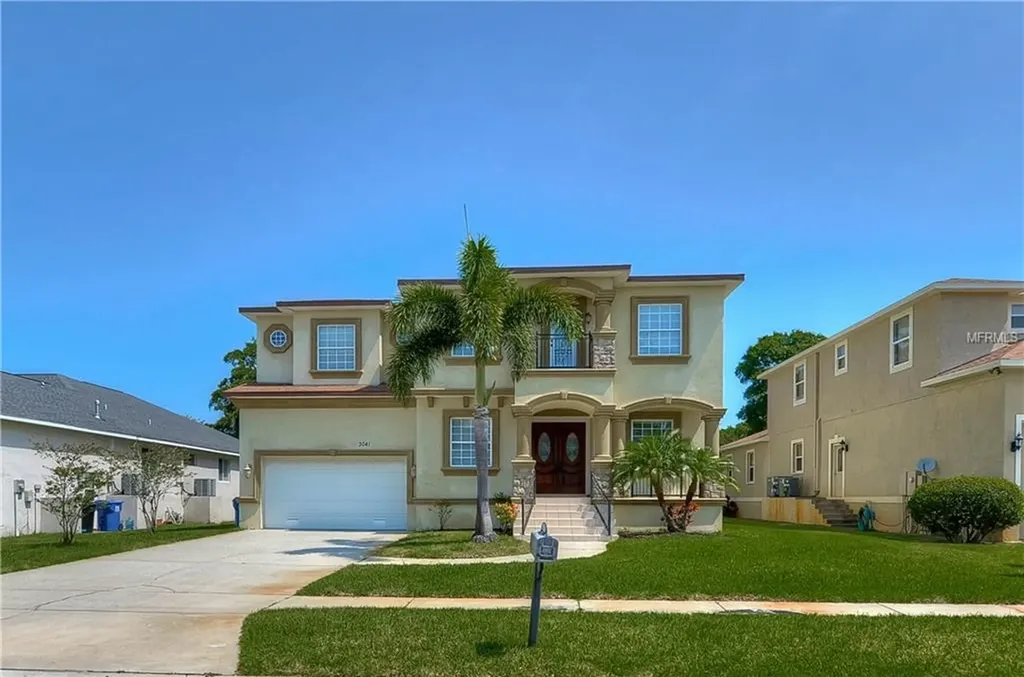 3041 59th Avenue S St Petersburg FL 33712