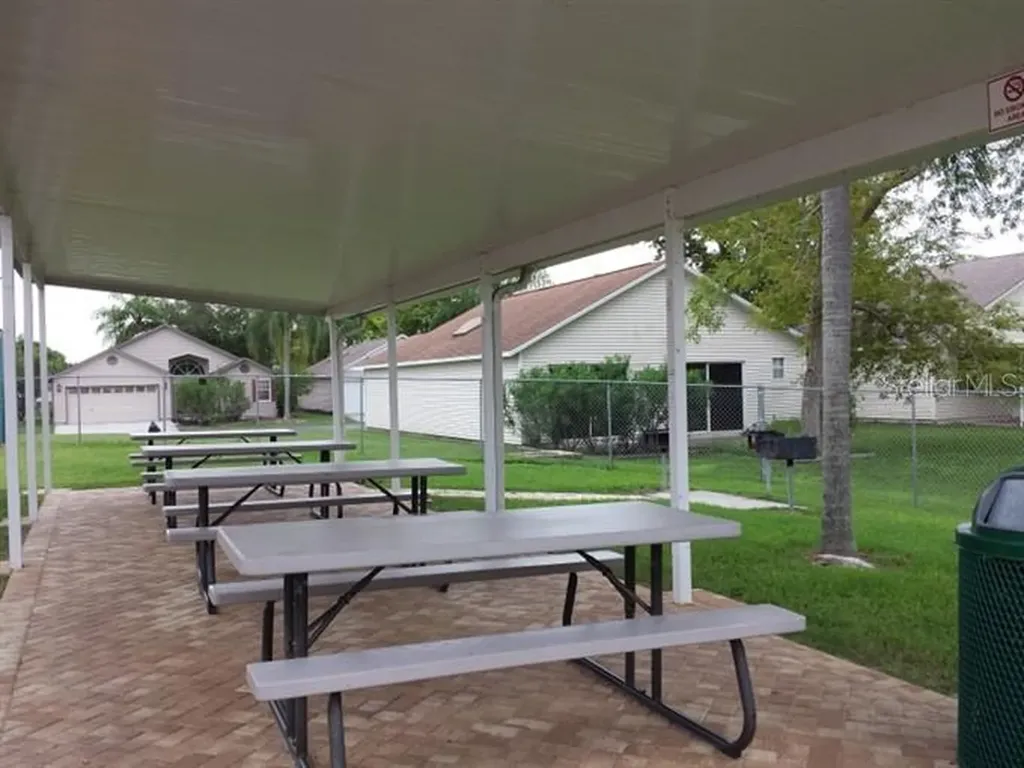 4107 41st Street W Bradenton FL 34205