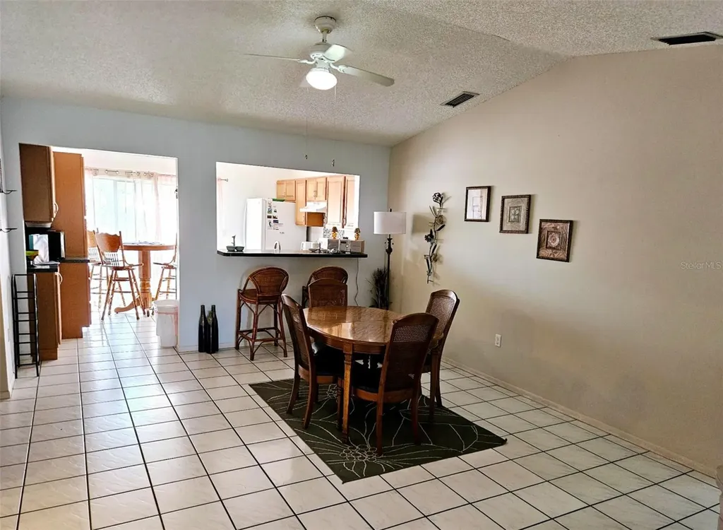 4107 41st Street W Bradenton FL 34205
