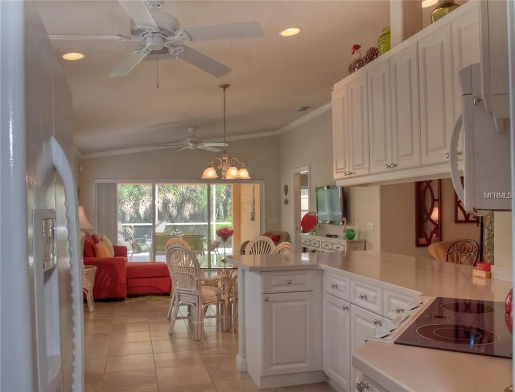 11605 Garessio Lane Sarasota FL 34238