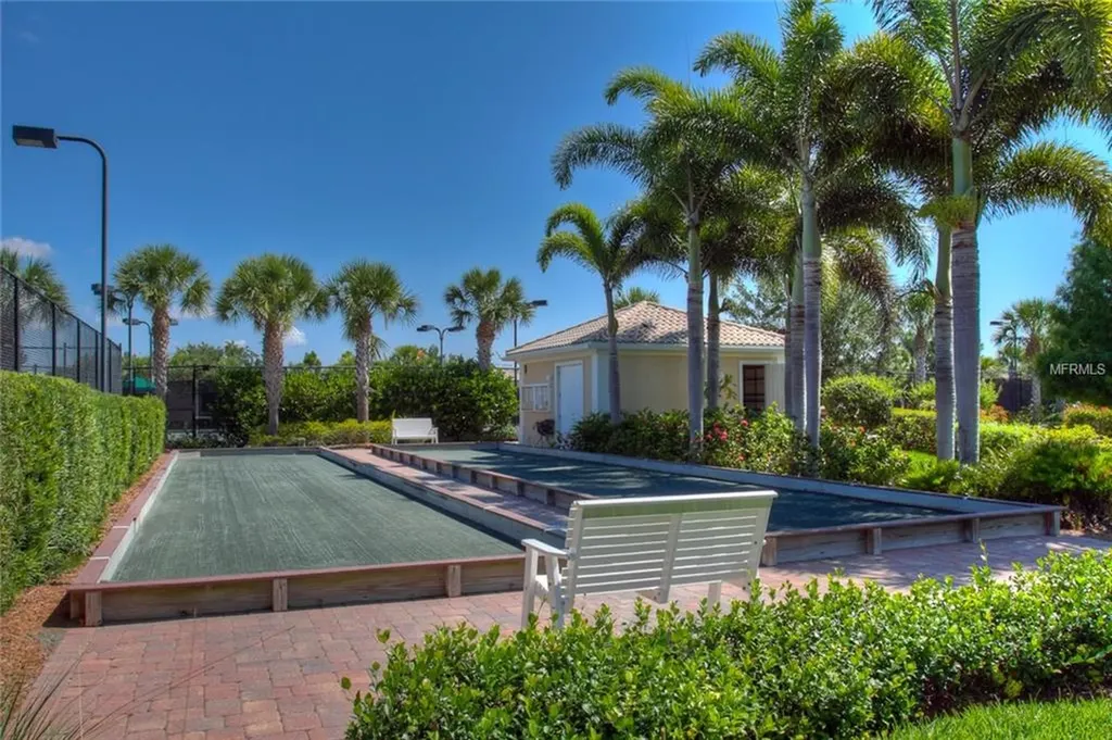 11605 Garessio Lane Sarasota FL 34238