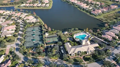 11605 Garessio Lane Sarasota FL 34238