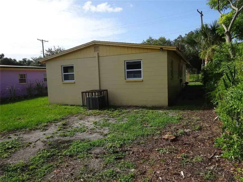 4307 E Osborne Avenue Tampa FL 33610