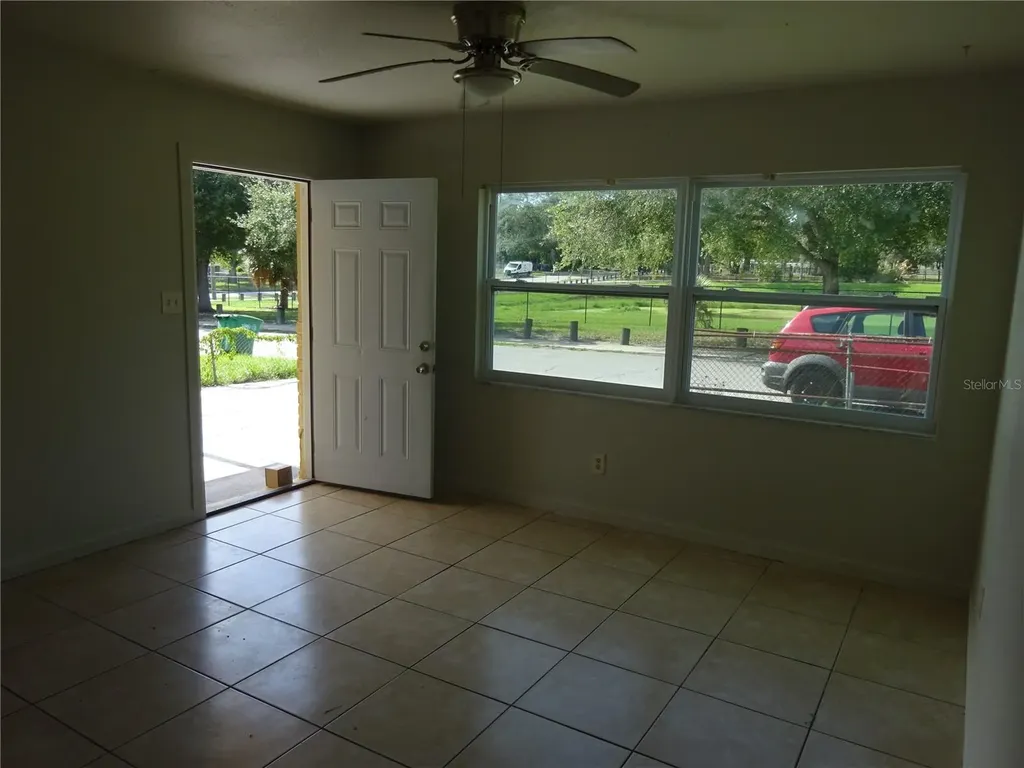 4307 E Osborne Avenue Tampa FL 33610