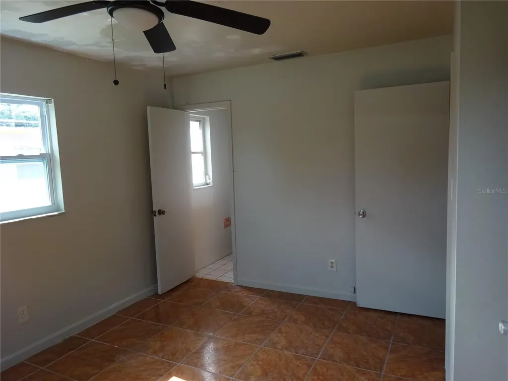 4307 E Osborne Avenue Tampa FL 33610