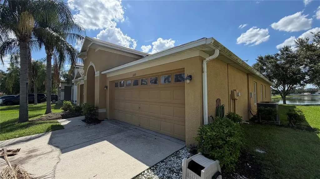 31205 Bridgegate Drive Wesley Chapel FL 33545