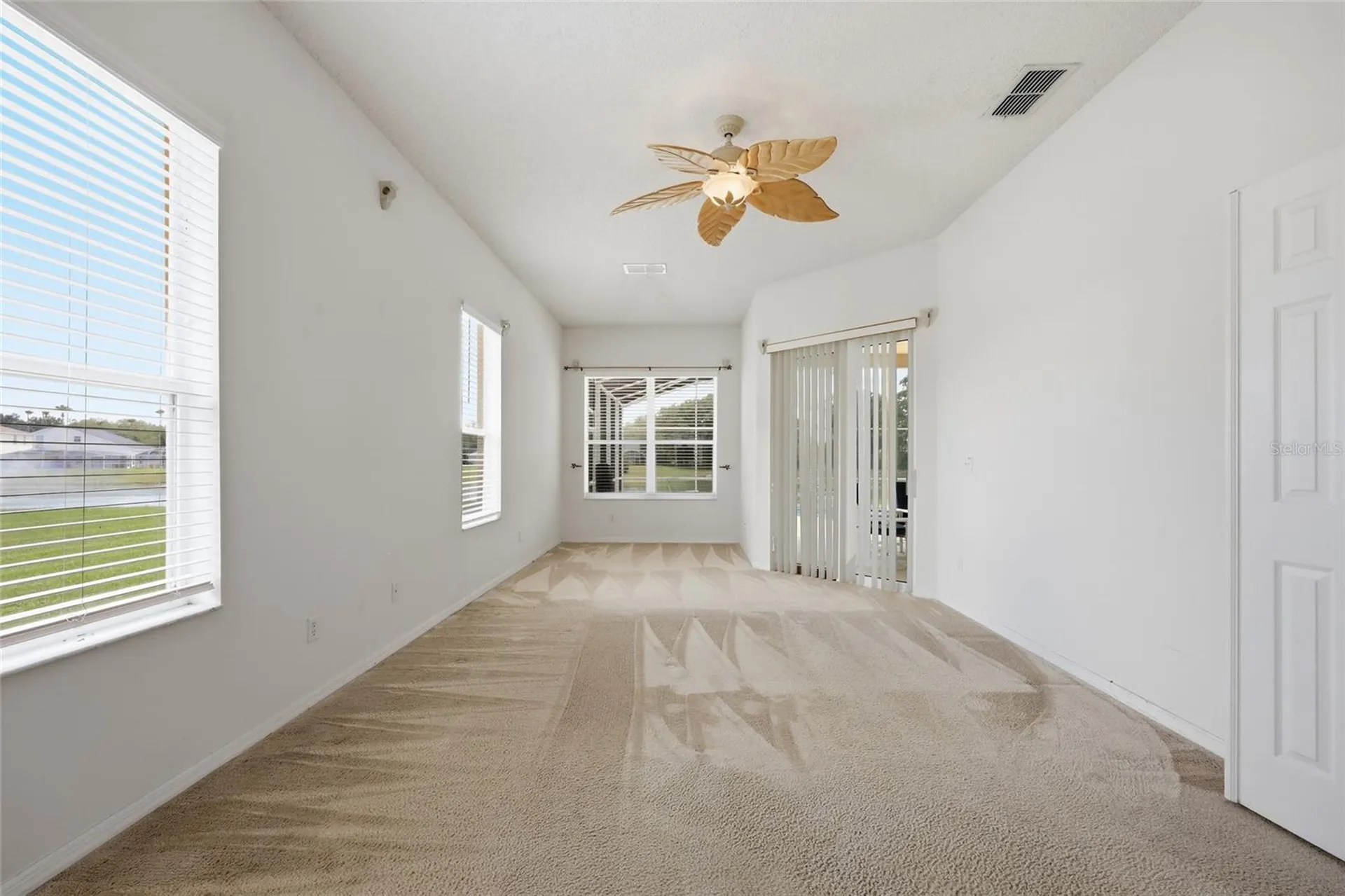 458 Bloomingdale Drive Davenport FL 33837