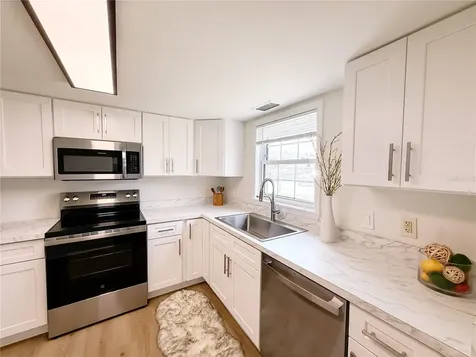 1275 85th Avenue St Petersburg FL 33702