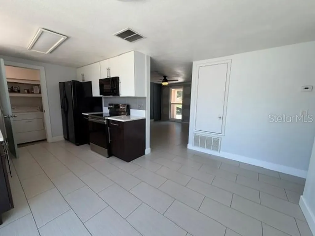7904 Woodvine Circle Tampa FL 33615