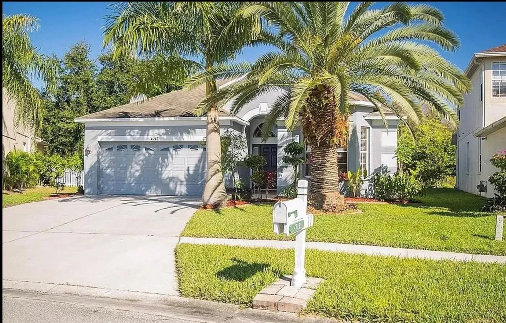 4712 Mapletree Loop Wesley Chapel FL 33544