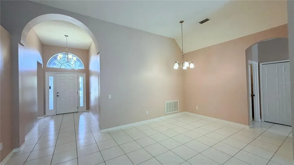 4712 Mapletree Loop Wesley Chapel FL 33544