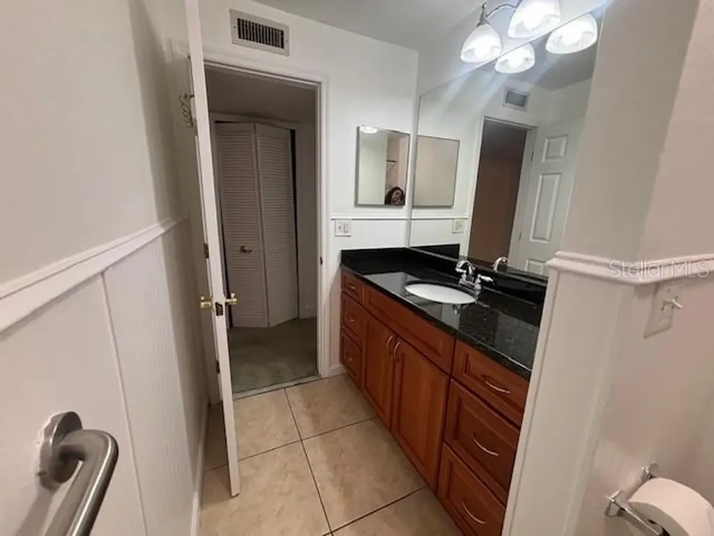510 Orange Drive Altamonte Springs FL 32701