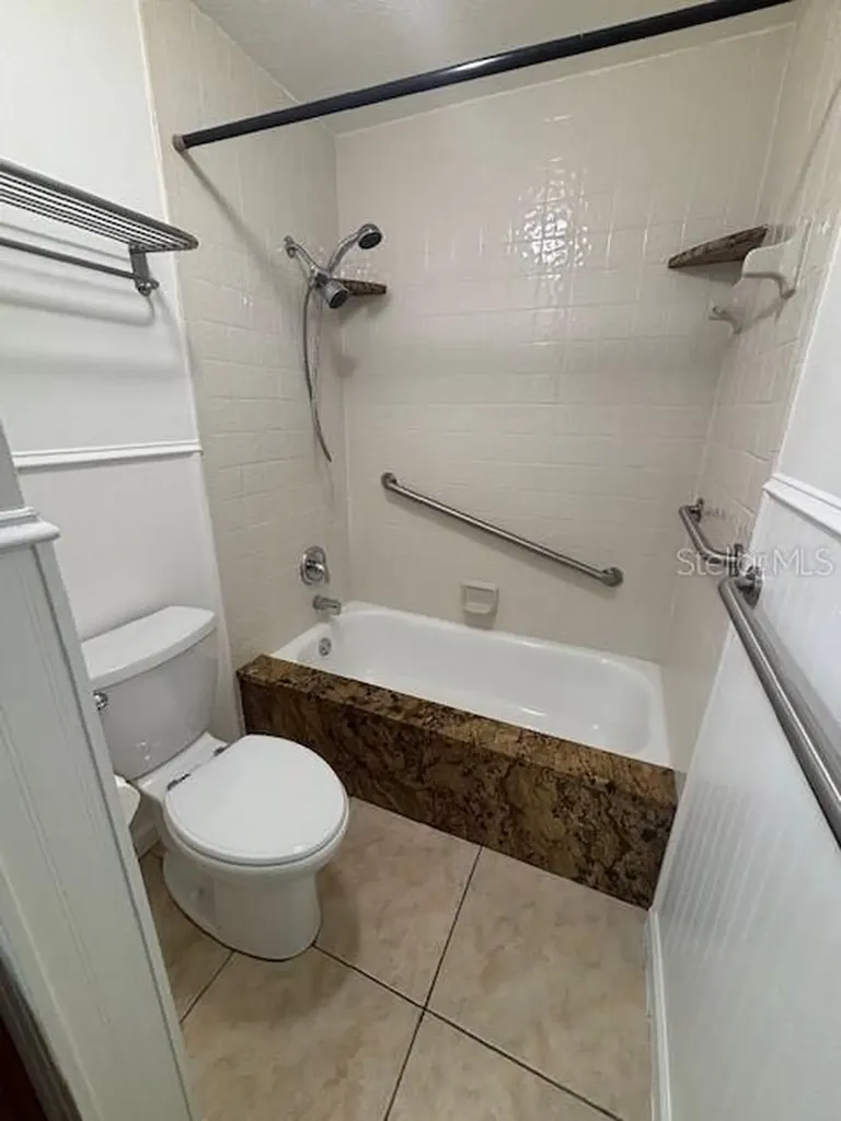 510 Orange Drive Altamonte Springs FL 32701
