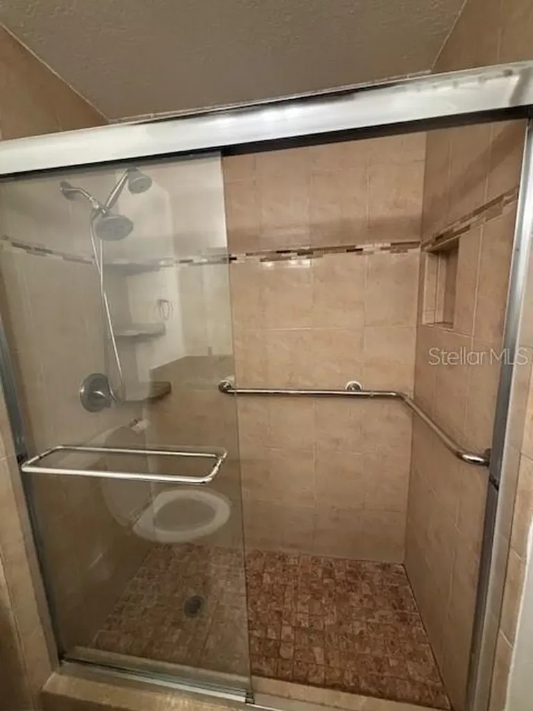 510 Orange Drive Altamonte Springs FL 32701