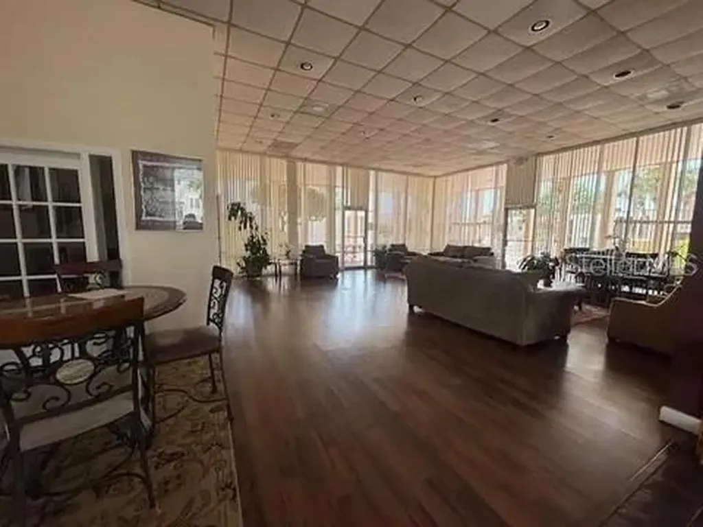 510 Orange Drive Altamonte Springs FL 32701