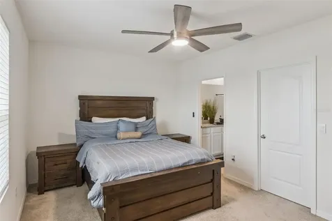 1707 Wooden Street Davenport FL 33837