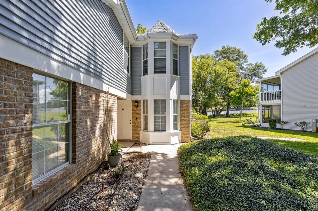 2367 Coach House Boulevard Orlando FL 32812