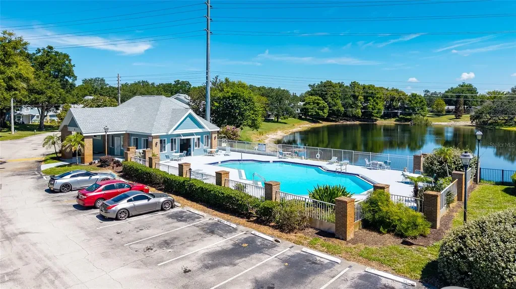 2367 Coach House Boulevard Orlando FL 32812
