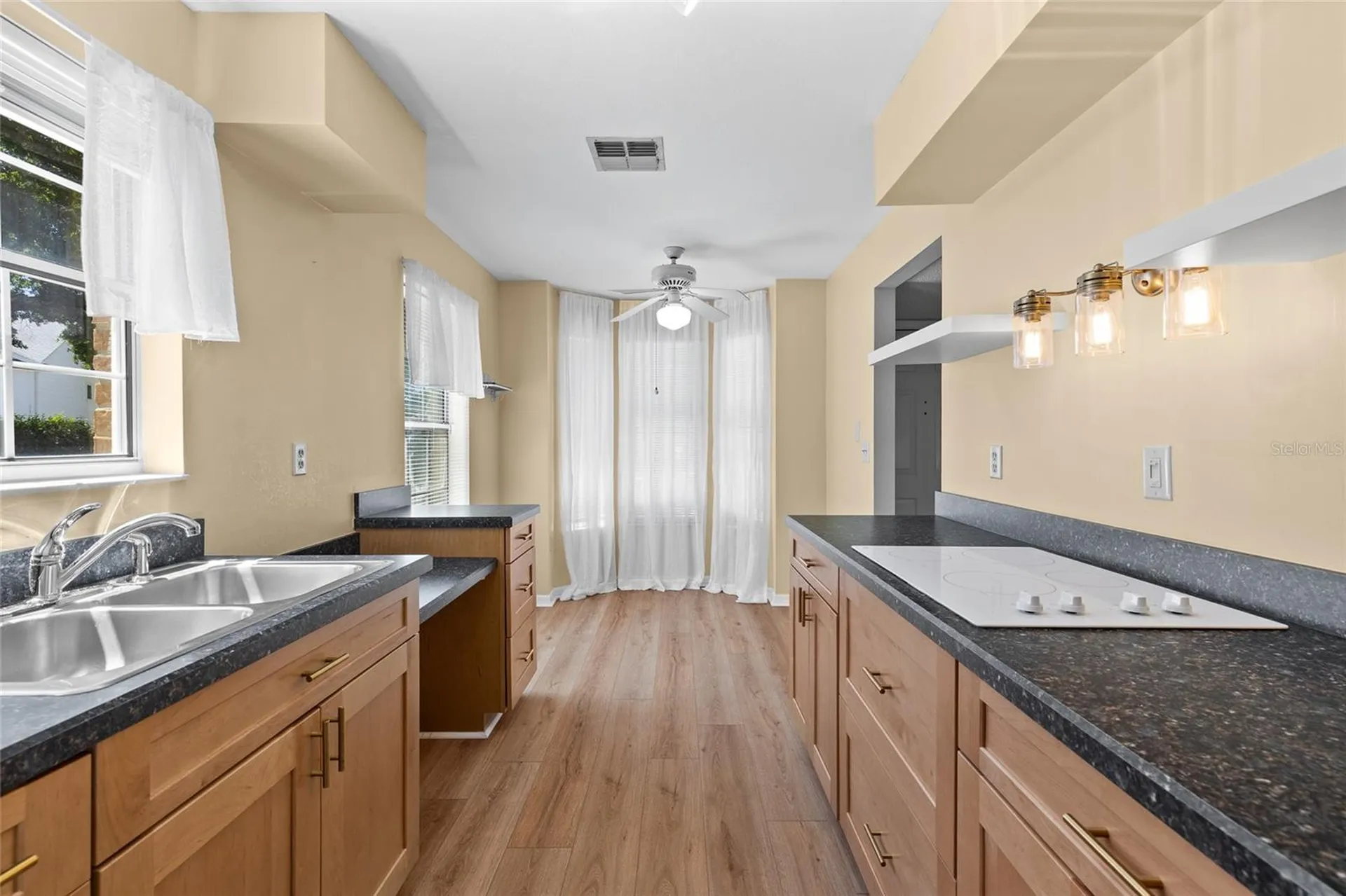 2367 Coach House Boulevard Orlando FL 32812