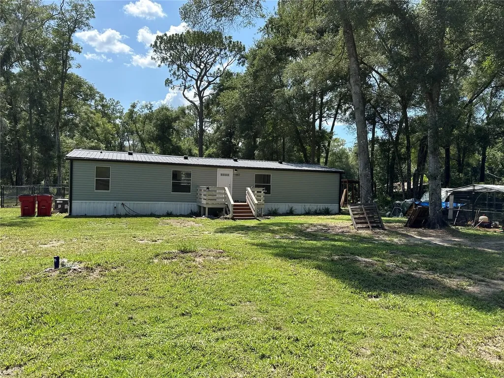 11882 SW 58th Street Webster FL 33597