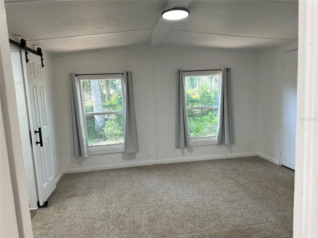 11882 SW 58th Street Webster FL 33597
