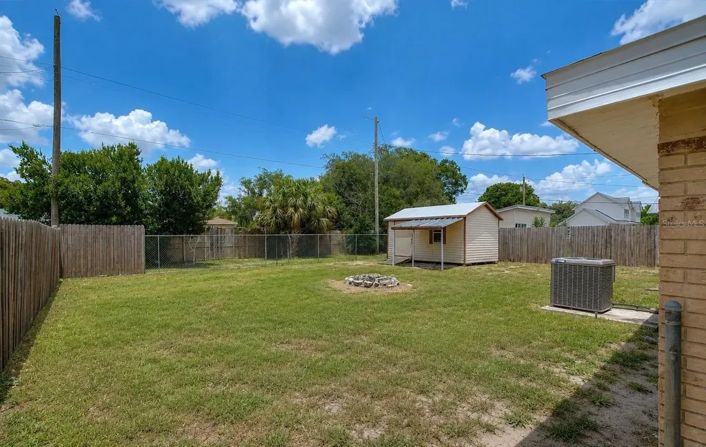 217 Rose Street Auburndale FL 33823