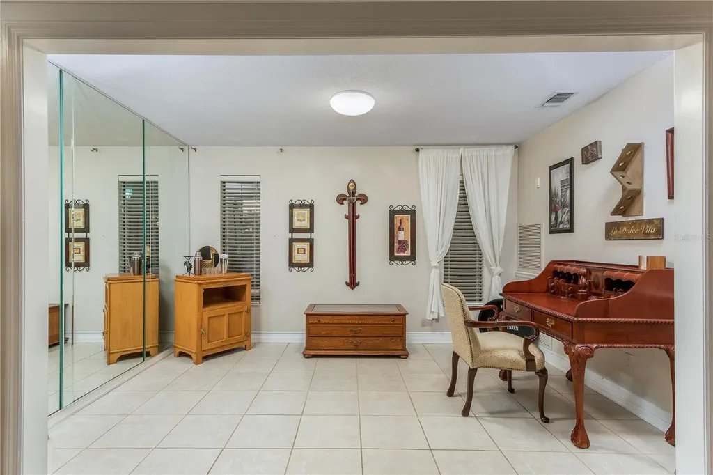 932 Pelican Bay Drive Daytona Beach FL 32119