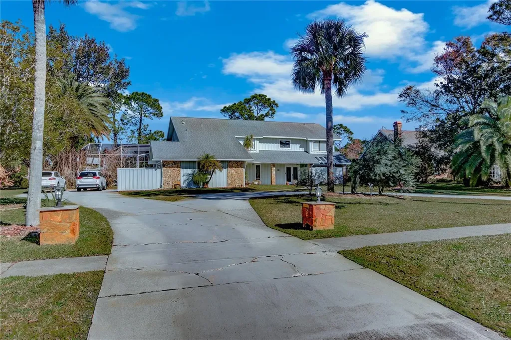 932 Pelican Bay Drive Daytona Beach FL 32119