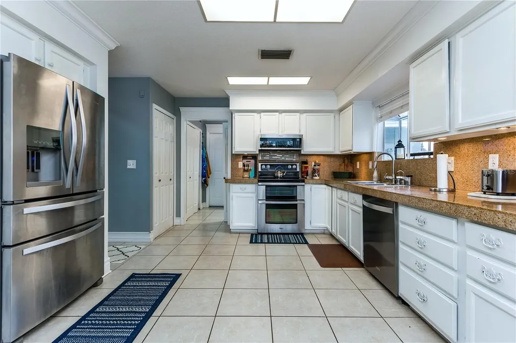 932 Pelican Bay Drive Daytona Beach FL 32119
