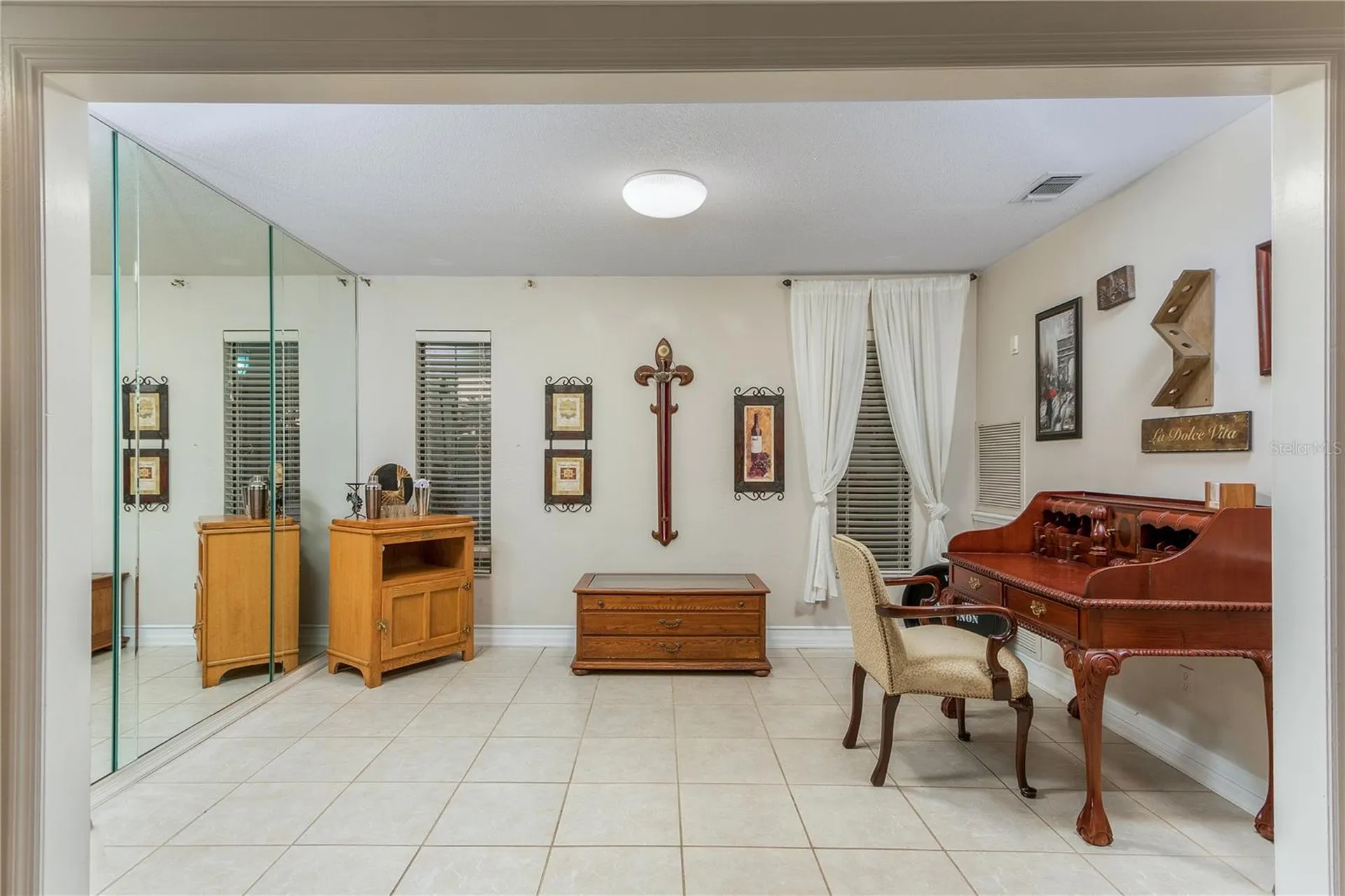 932 Pelican Bay Drive Daytona Beach FL 32119