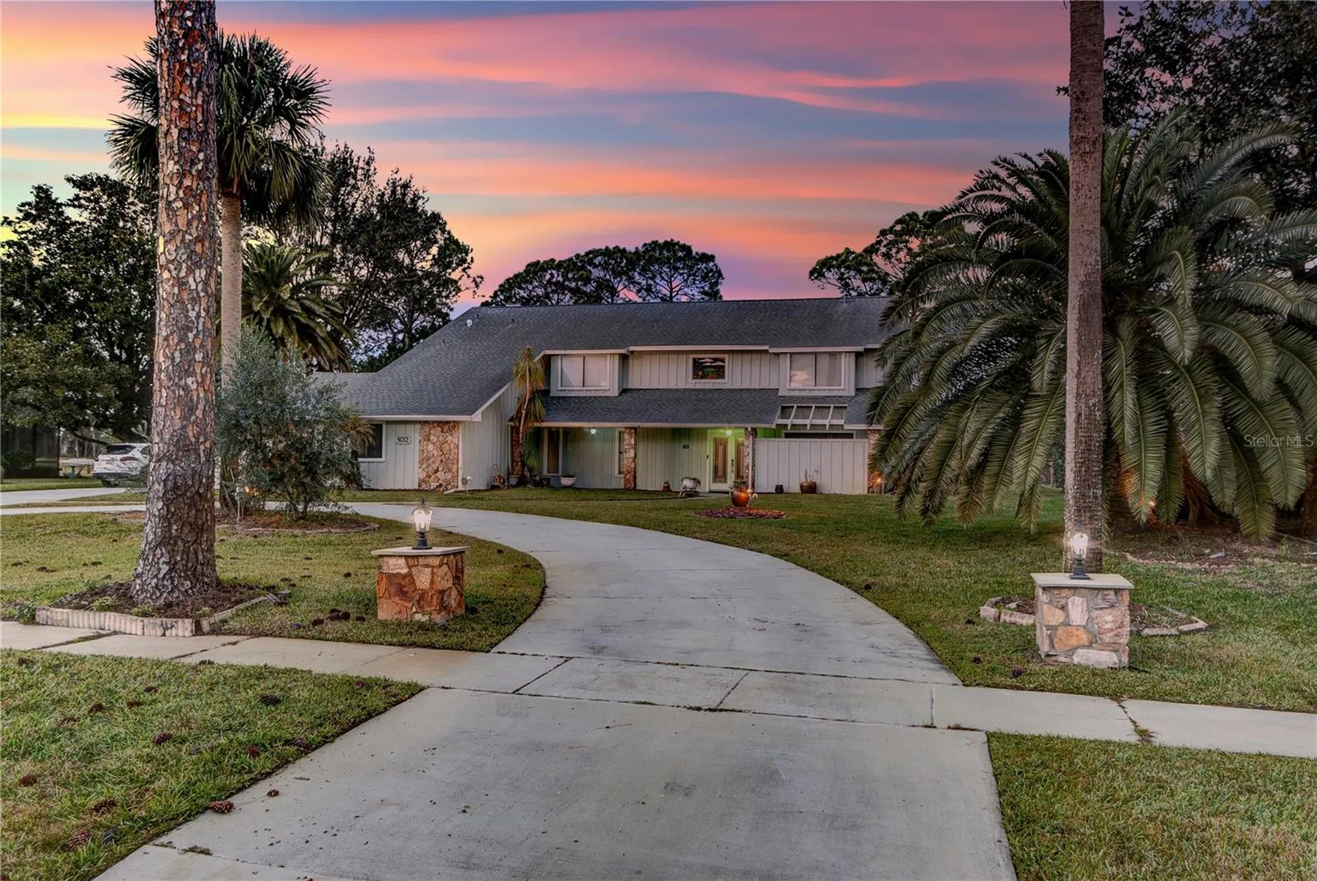 932 Pelican Bay Drive Daytona Beach FL 32119