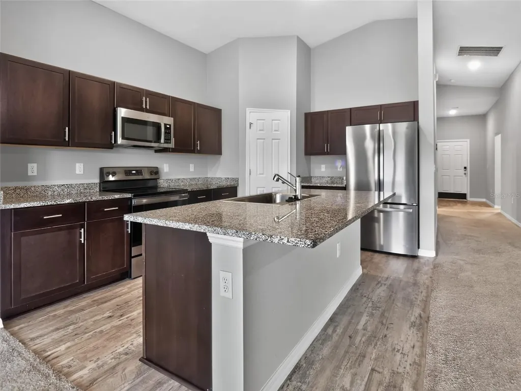 5936 Slate Rock Drive Lakeland FL 33811