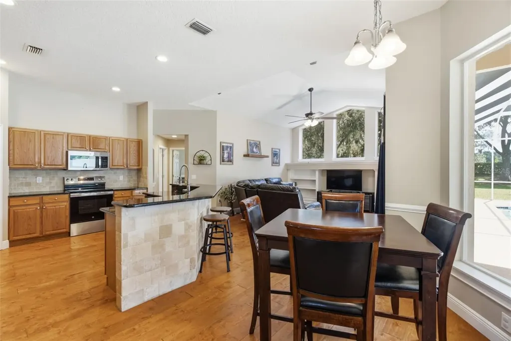 4704 Red Warbler Lane Valrico FL 33596