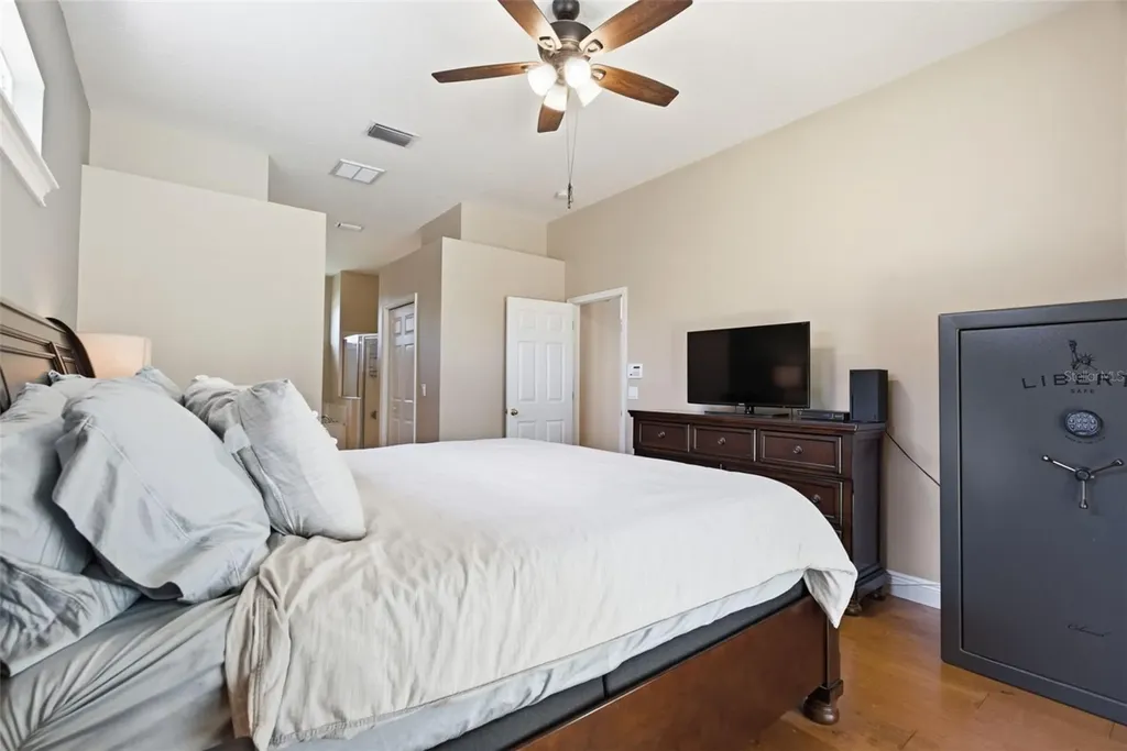 4704 Red Warbler Lane Valrico FL 33596