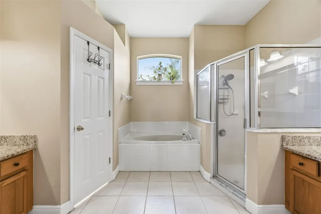 4704 Red Warbler Lane Valrico FL 33596