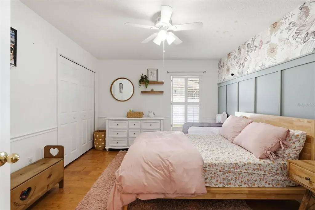 4704 Red Warbler Lane Valrico FL 33596