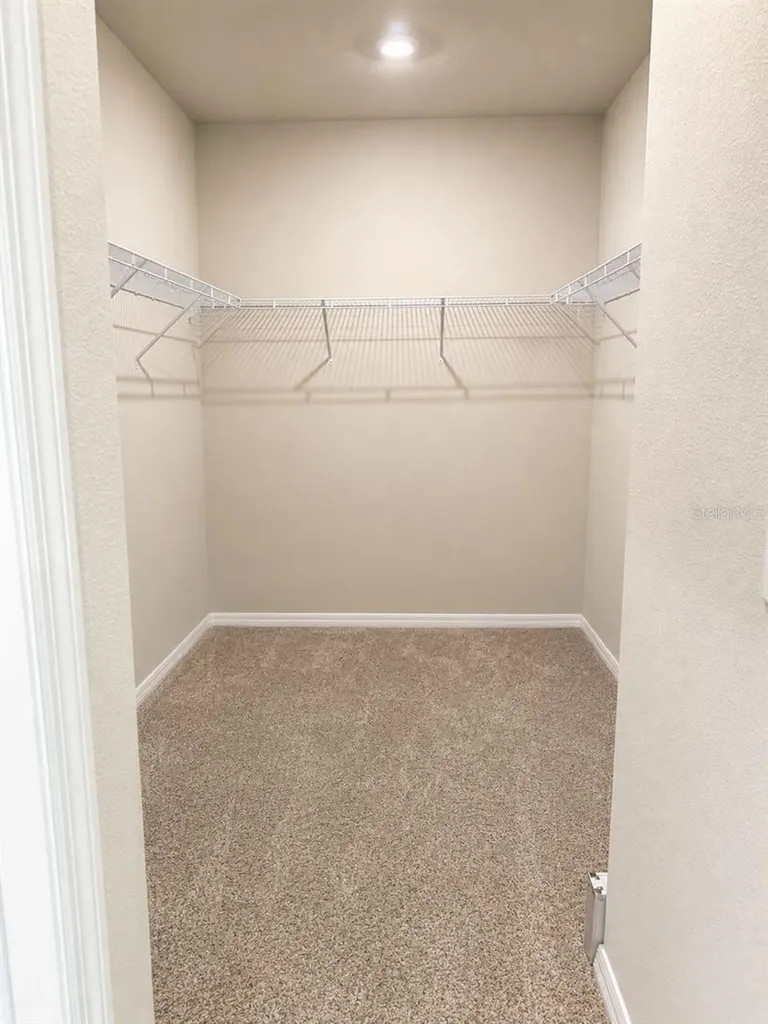 196 Towns Circle Haines City FL 33844