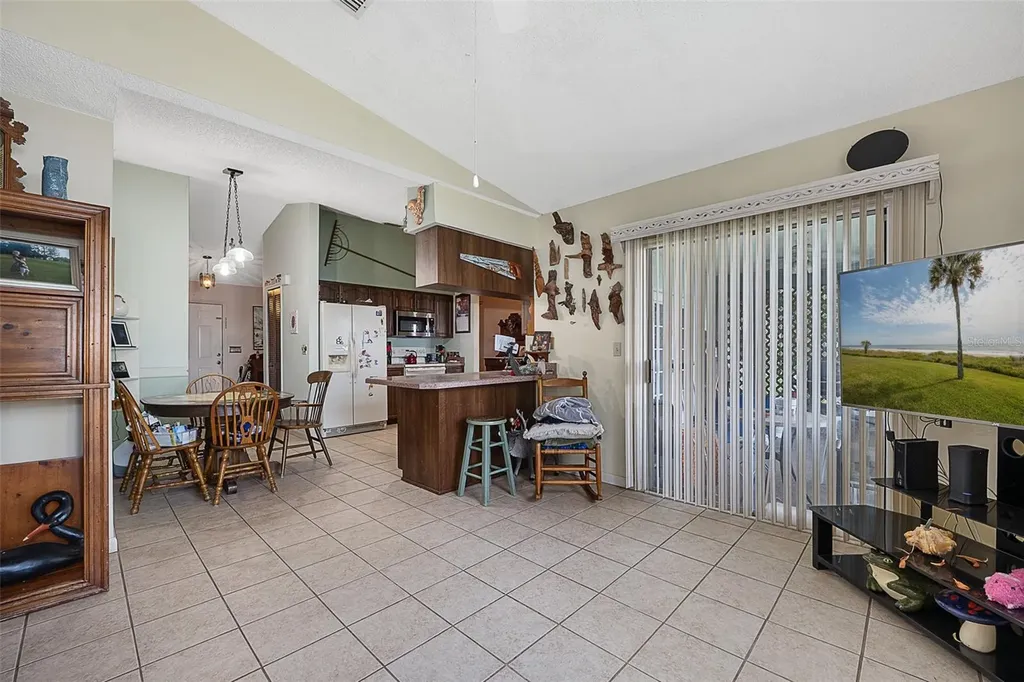 2372 Mitchell Island Road Deltona FL 32738