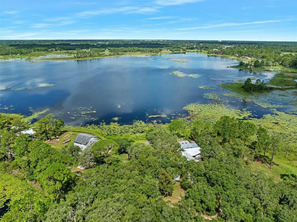 2372 Mitchell Island Road Deltona FL 32738