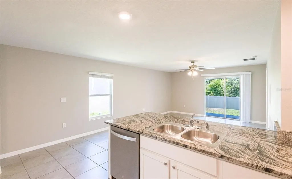 5185 Rocky Coast Place Palmetto FL 34221